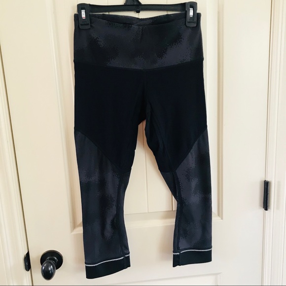 shebeest Pants - SheBeest Bravo Capri-camo leggings